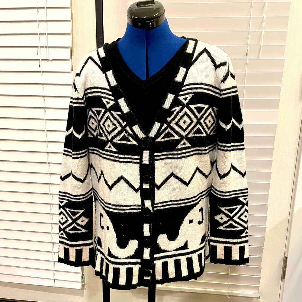 Elephant pattern sweater cardigan